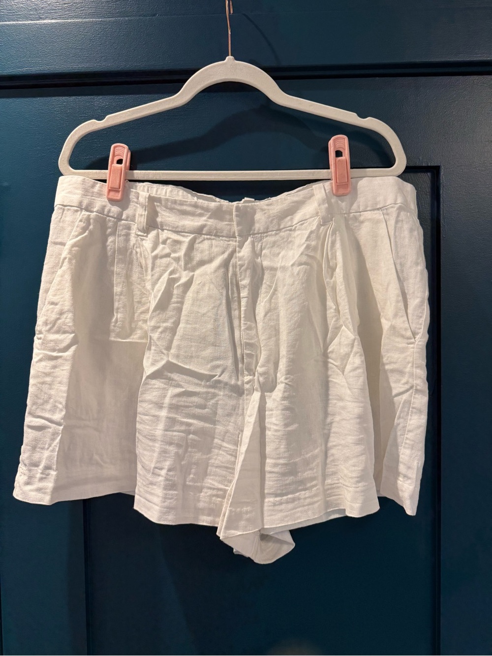 GAP White Linen-Blend Women’s Shorts